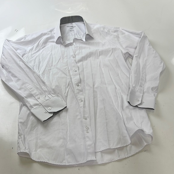 Vitarelli- Italy Slim Fit Men Button Down - Picture 1 of 7